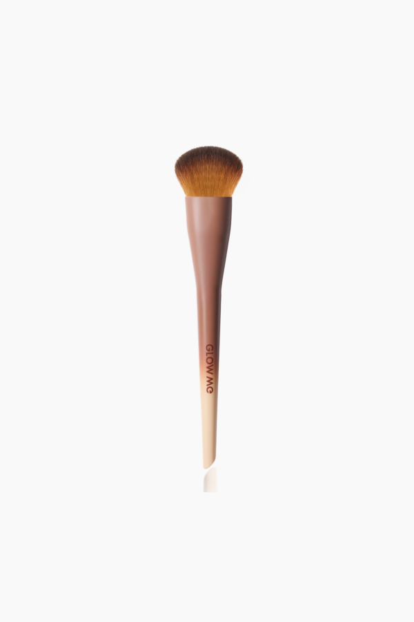 Кисть косметическая GLOW ME 02 универсальная